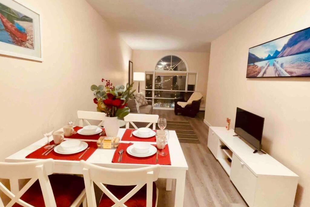 Unit #301 Mountain View 1Br In Canmore Down Town Exterior foto